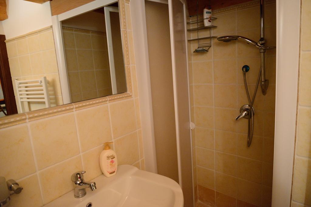 Alla Corte Dei Ventimiglia Montelepre Экстерьер фото