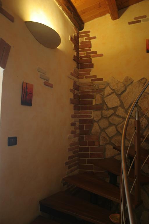 Alla Corte Dei Ventimiglia Montelepre Экстерьер фото